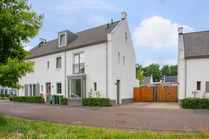 Foto 1 van Lucashoef 8