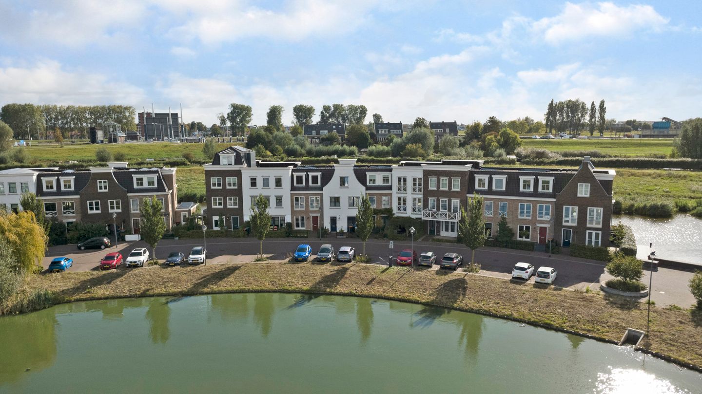 Photo 49 of IJsseloogwal 33