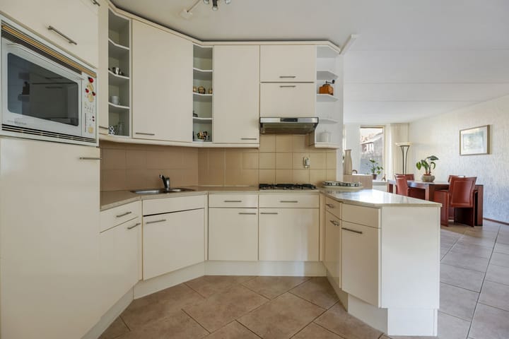 Foto 15 van Tjariet 38