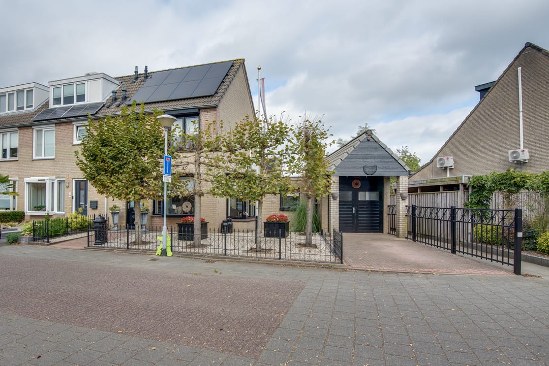 Photo 1 of Pioenvallei 1