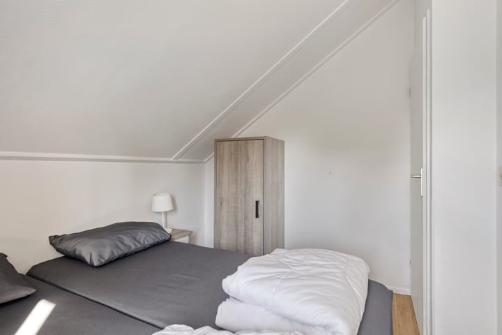 Photo 22 of Langeweg 112-057