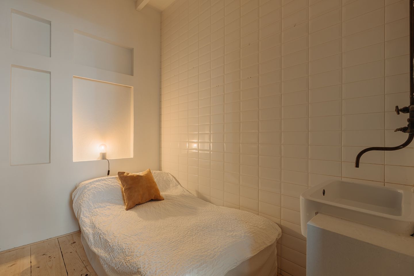 Foto 10 van Binnen Oranjestraat 24