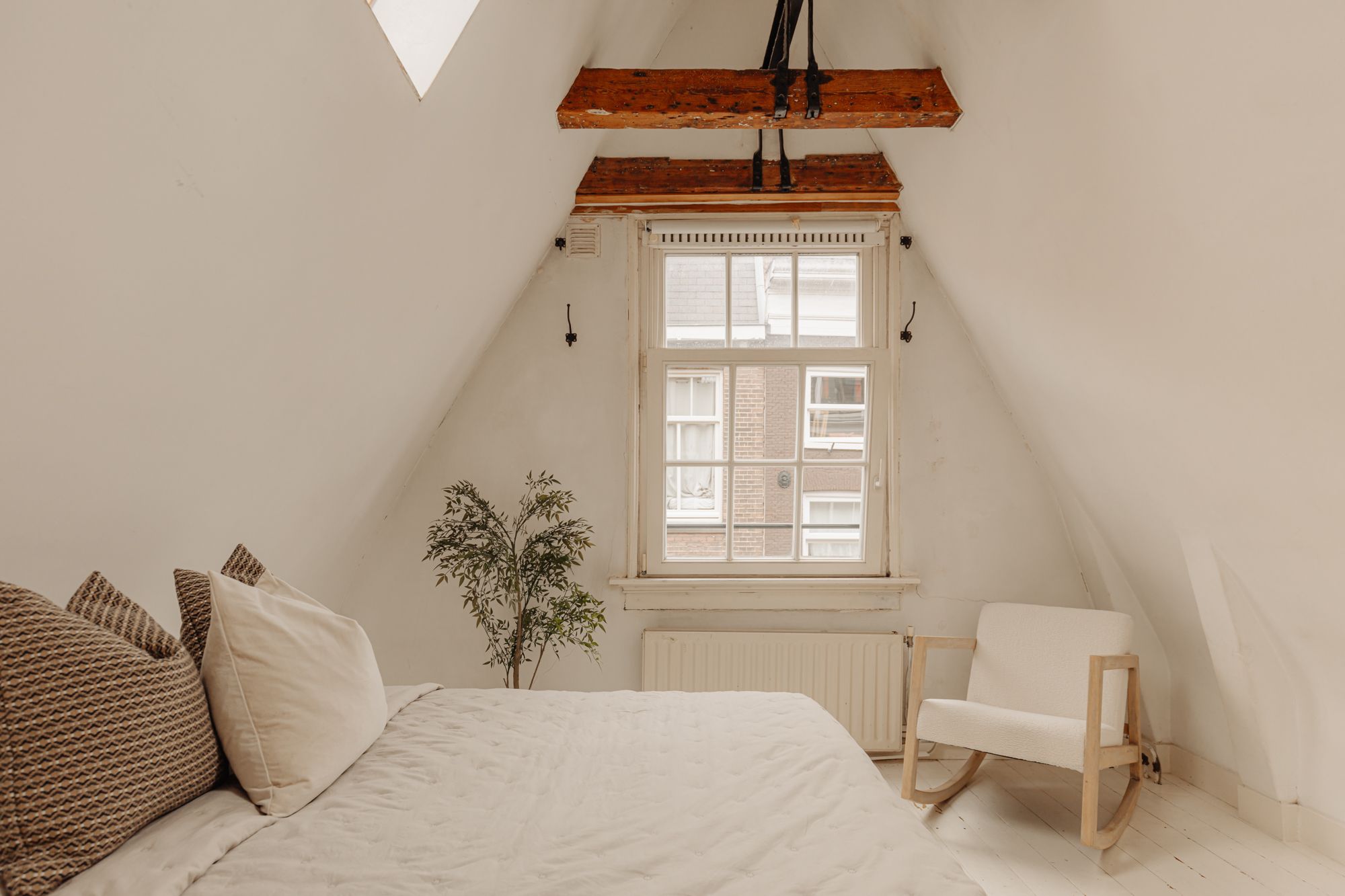 Foto 21 van Binnen Oranjestraat 24