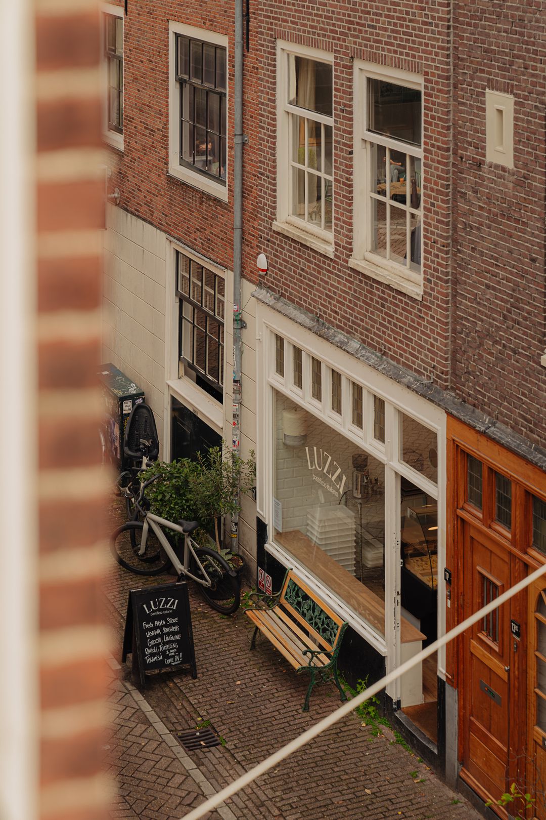 Foto 32 van Binnen Oranjestraat 24