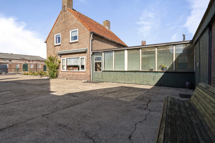 Foto 14 van Pastoor Verheijdenstraat 9