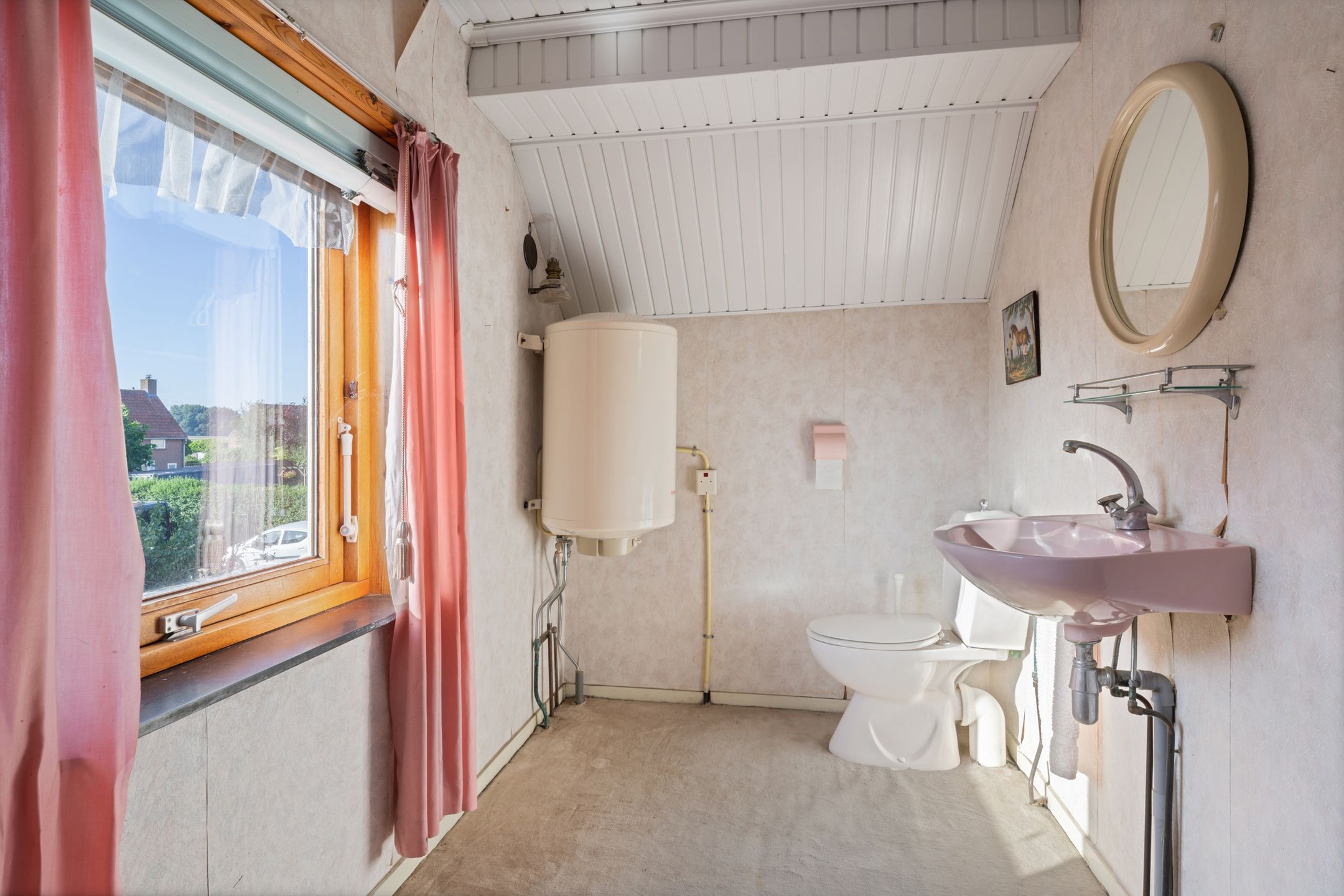 Photo 33 of Pastoor Verheijdenstraat 9