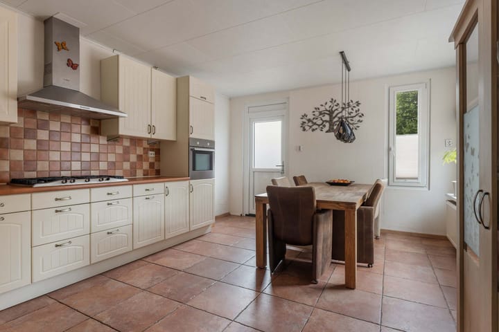 Photo 12 of Kleine Vaartlaan 46