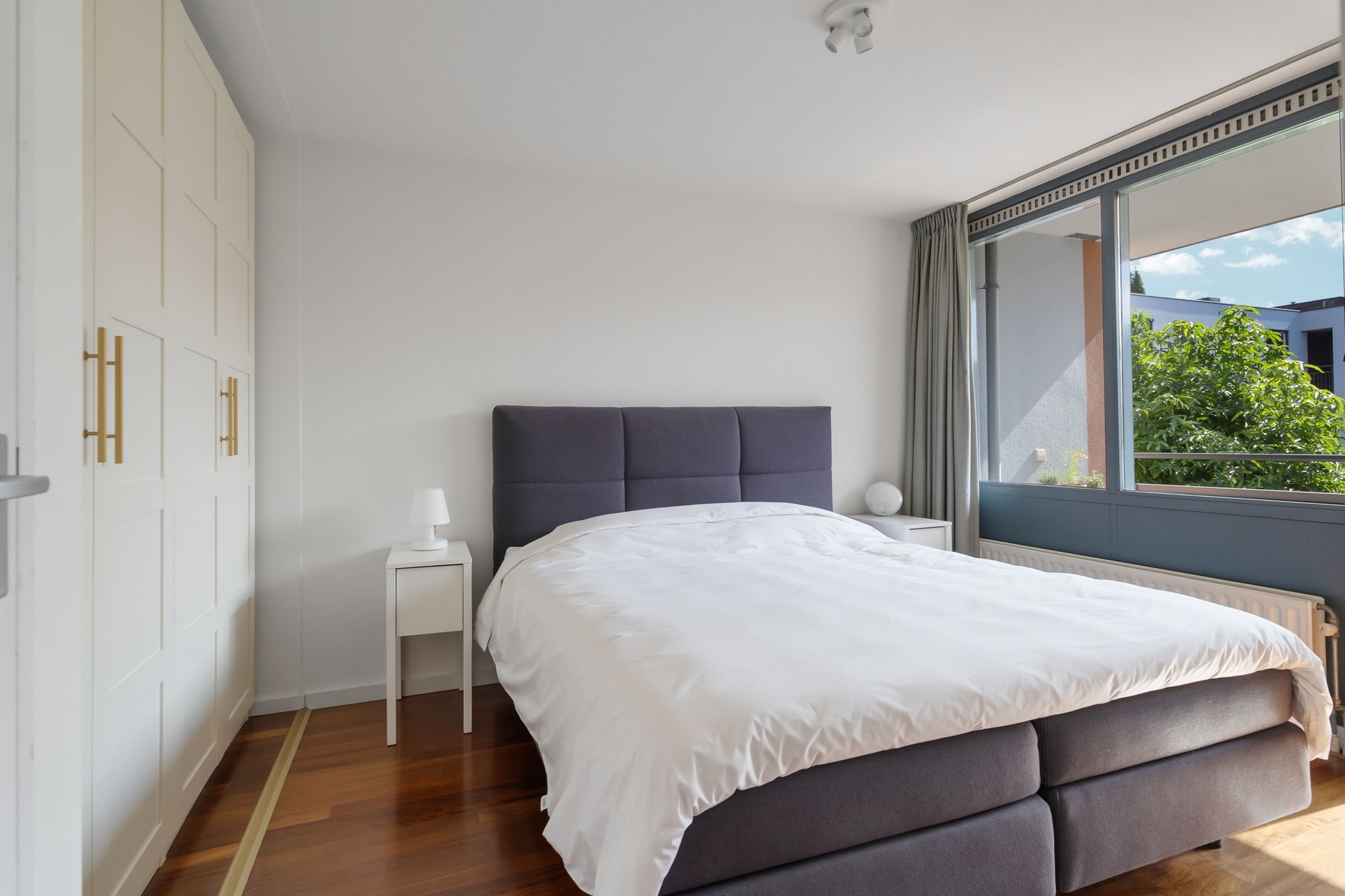 Photo 18 of Valkenburgerstraat 113