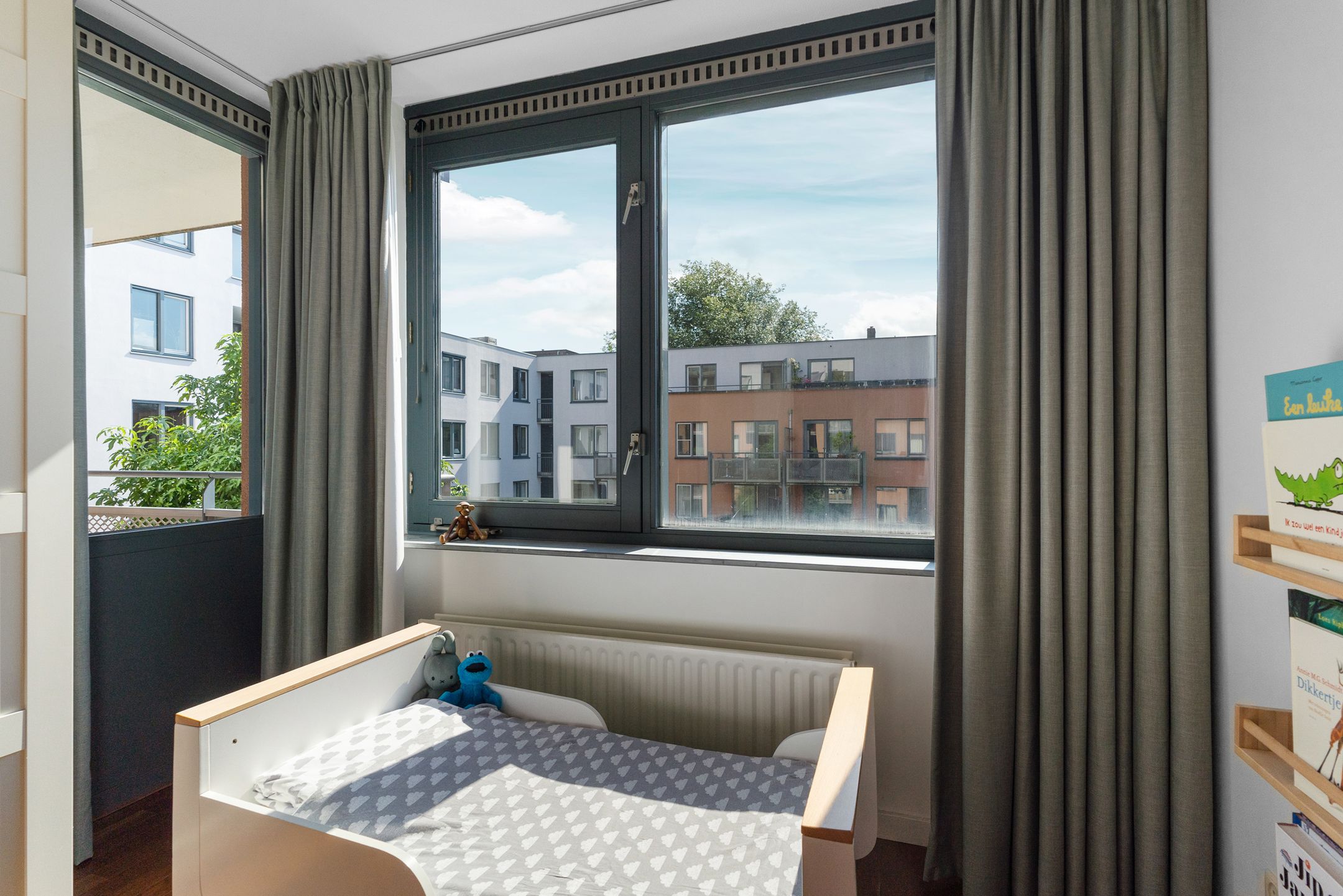 Photo 30 of Valkenburgerstraat 113