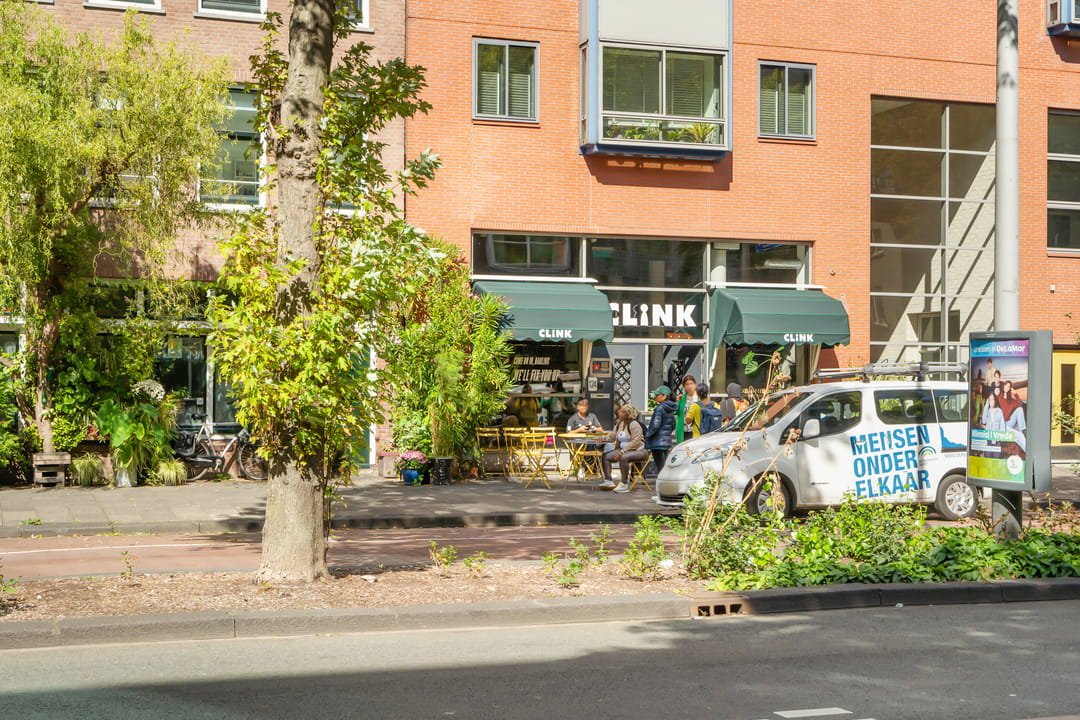 Photo 43 of Valkenburgerstraat 113