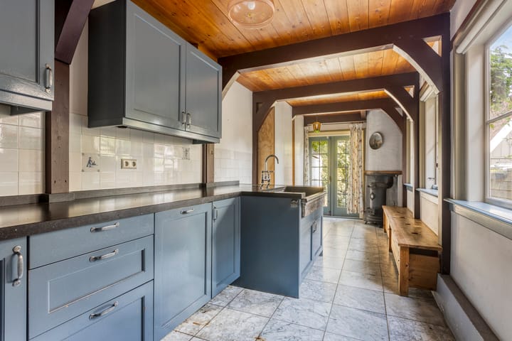 Foto 15 van Rechtestraat 48