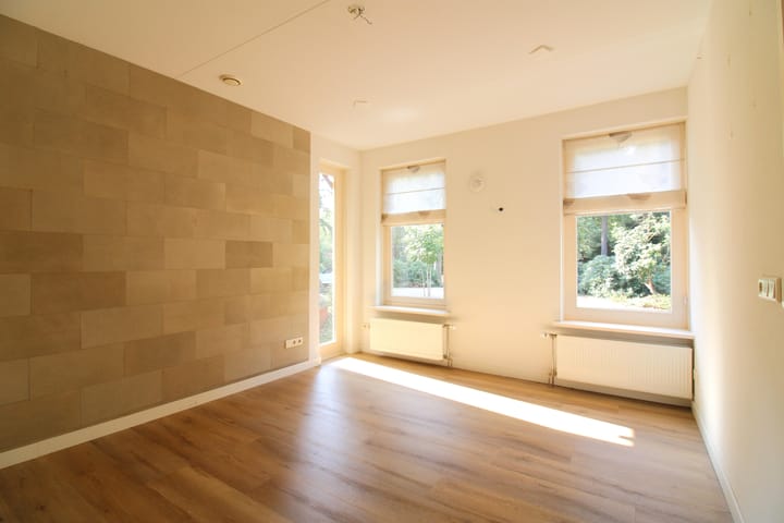 Photo 15 of Vlinkert 2