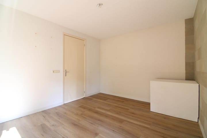 Photo 16 of Vlinkert 2