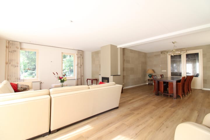 Photo 6 of Vlinkert 2