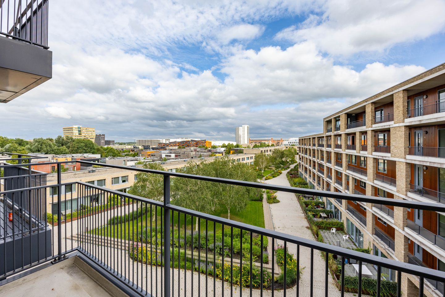 Foto 4 van Verlengde Meeuwerderweg 71