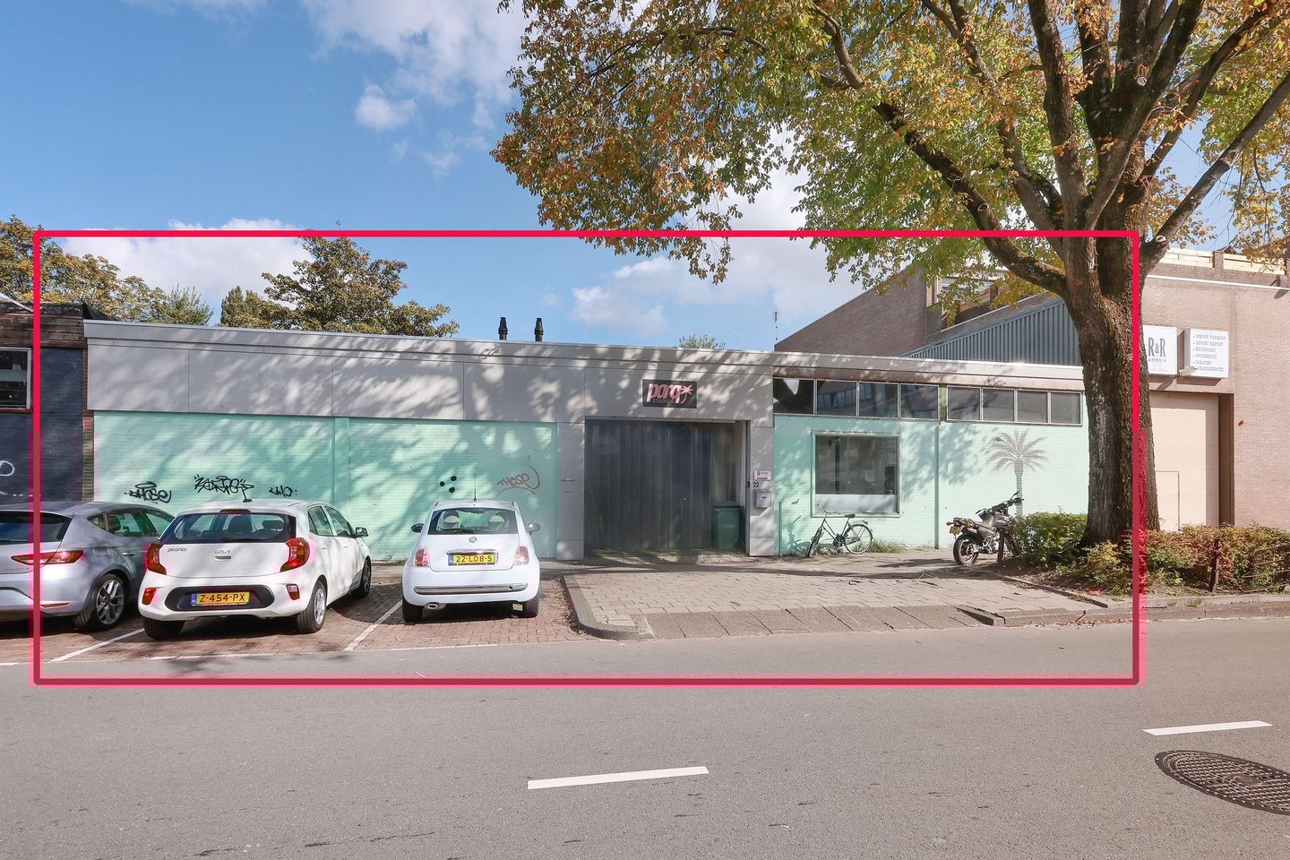 View photo 1 of Van Slingelandtstraat 22
