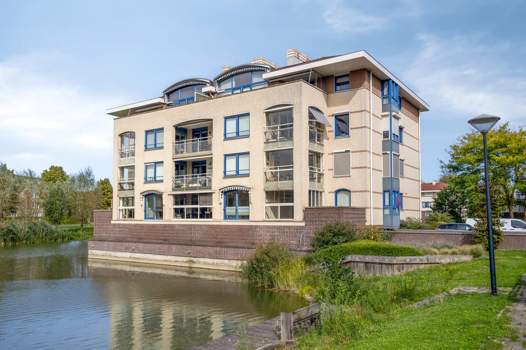 Photo 1 of Waterdorp 84