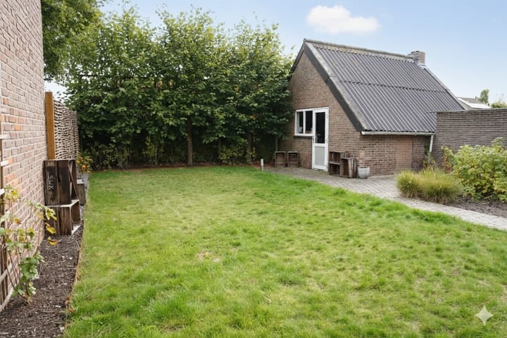 Photo 34 of Nieuwstraat 1