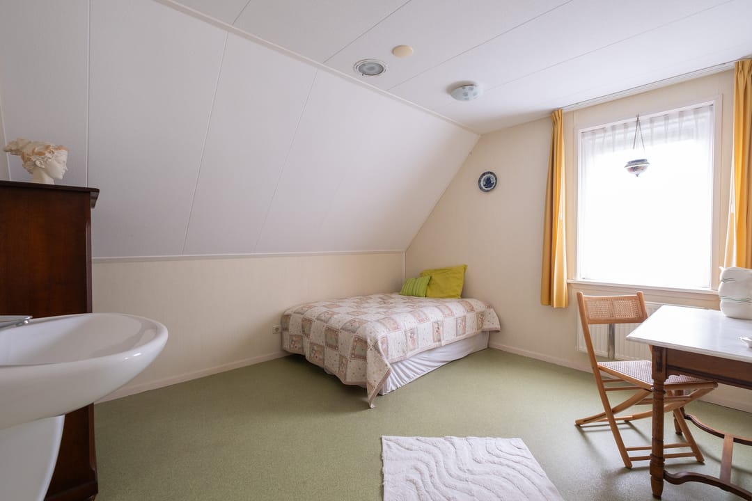 Foto 22 van Charlotte Ruysplantsoen 11