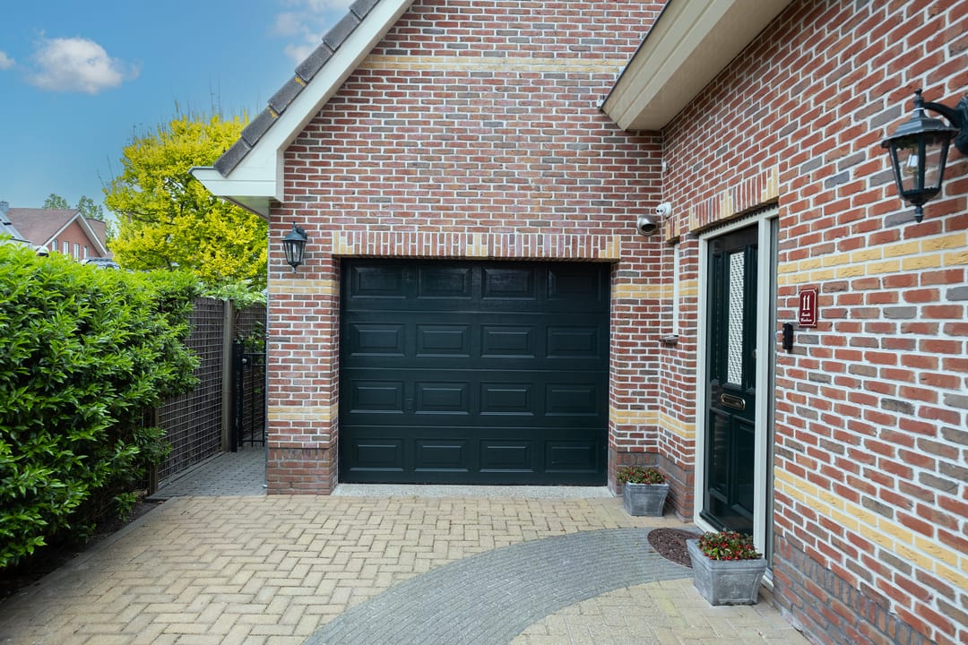 Foto 32 van Charlotte Ruysplantsoen 11