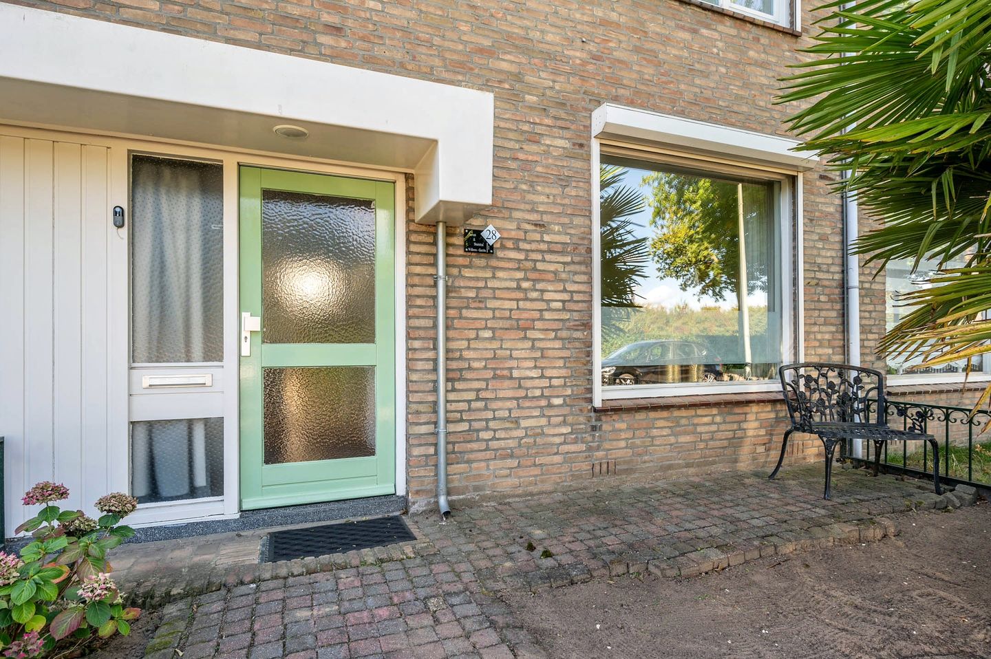 Photo 35 of Tjarda van Starkenborghstraat 28