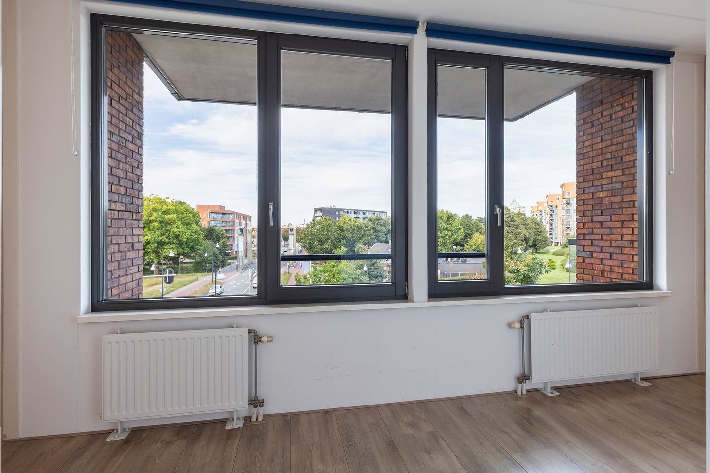 Photo 5 of Burgemeester Jhr. Quarles van Uffordlaan 301