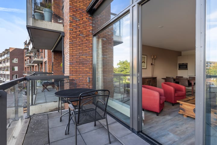 Foto 17 van Burgemeester Jhr. Quarles van Uffordlaan 301