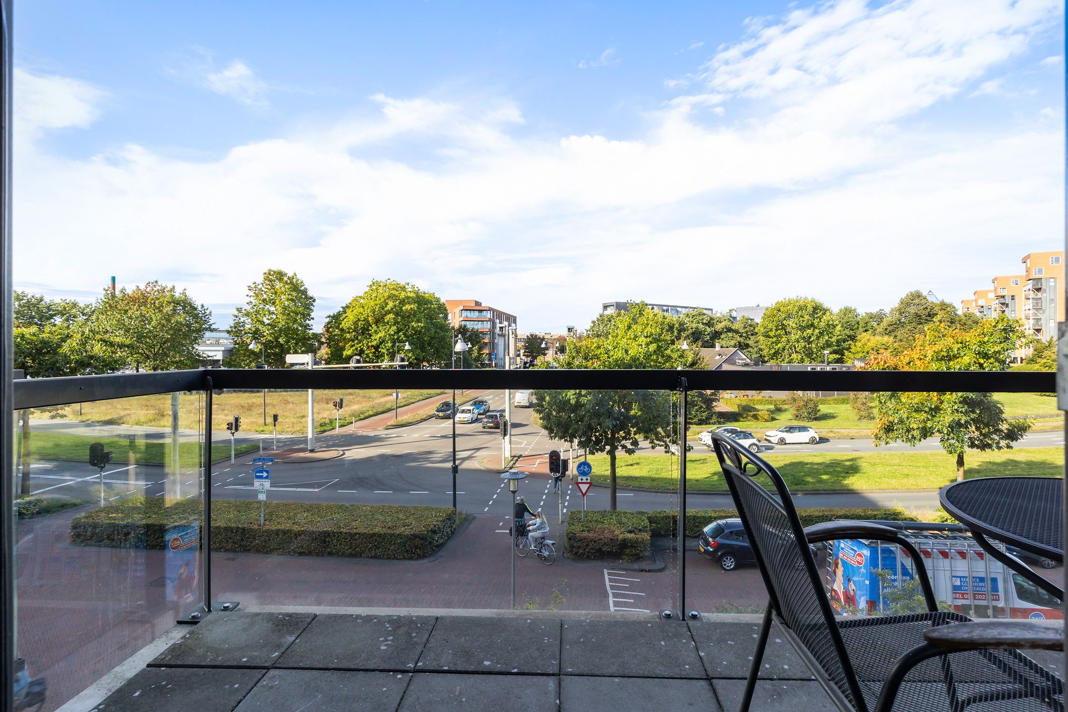 Photo 15 of Burgemeester Jhr. Quarles van Uffordlaan 301