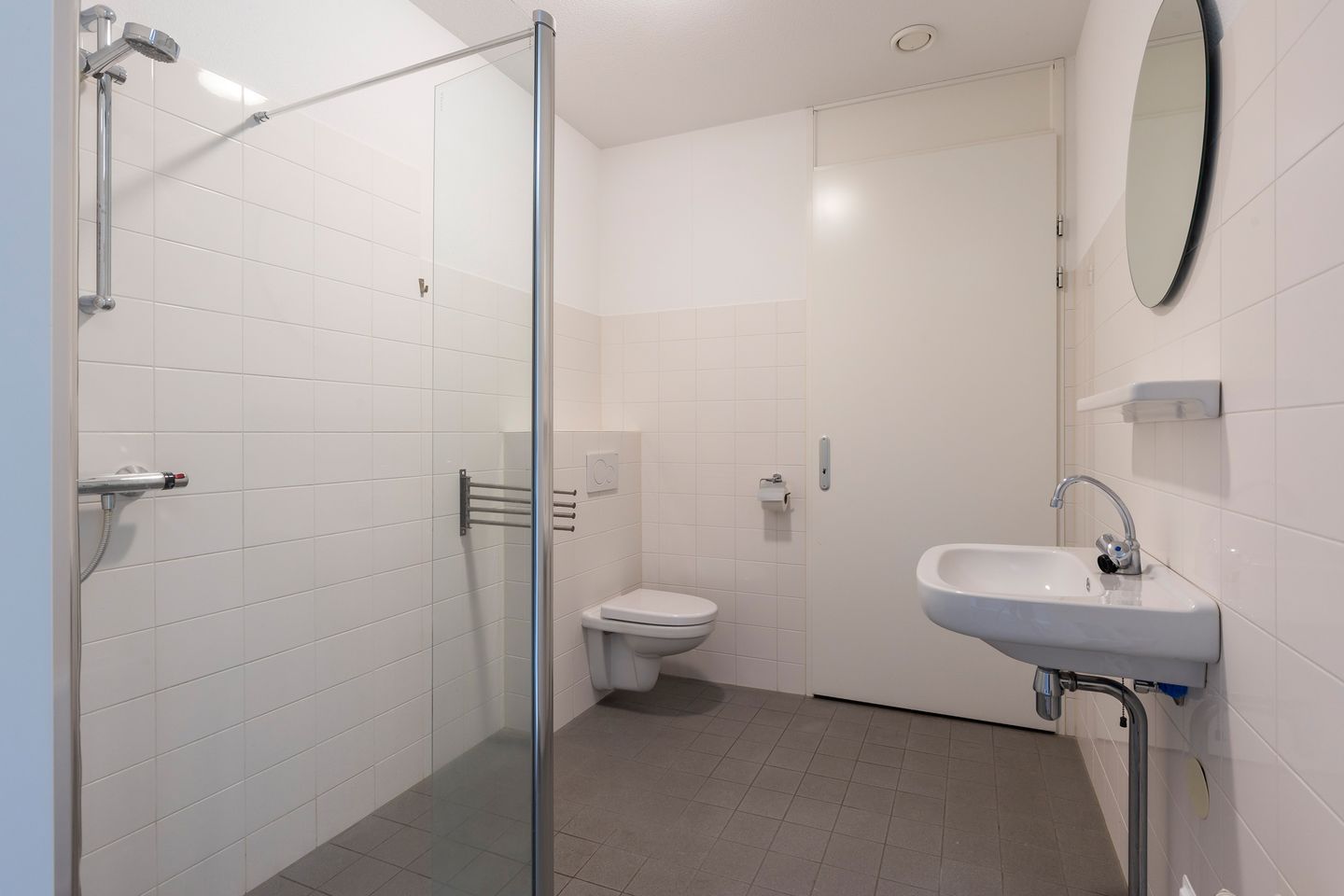 Photo 25 of Burgemeester Jhr. Quarles van Uffordlaan 301