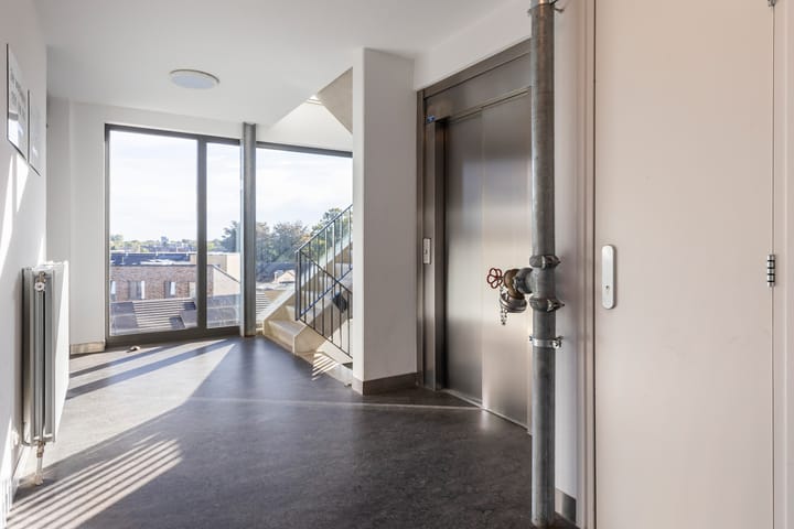 Foto 28 van Burgemeester Jhr. Quarles van Uffordlaan 301