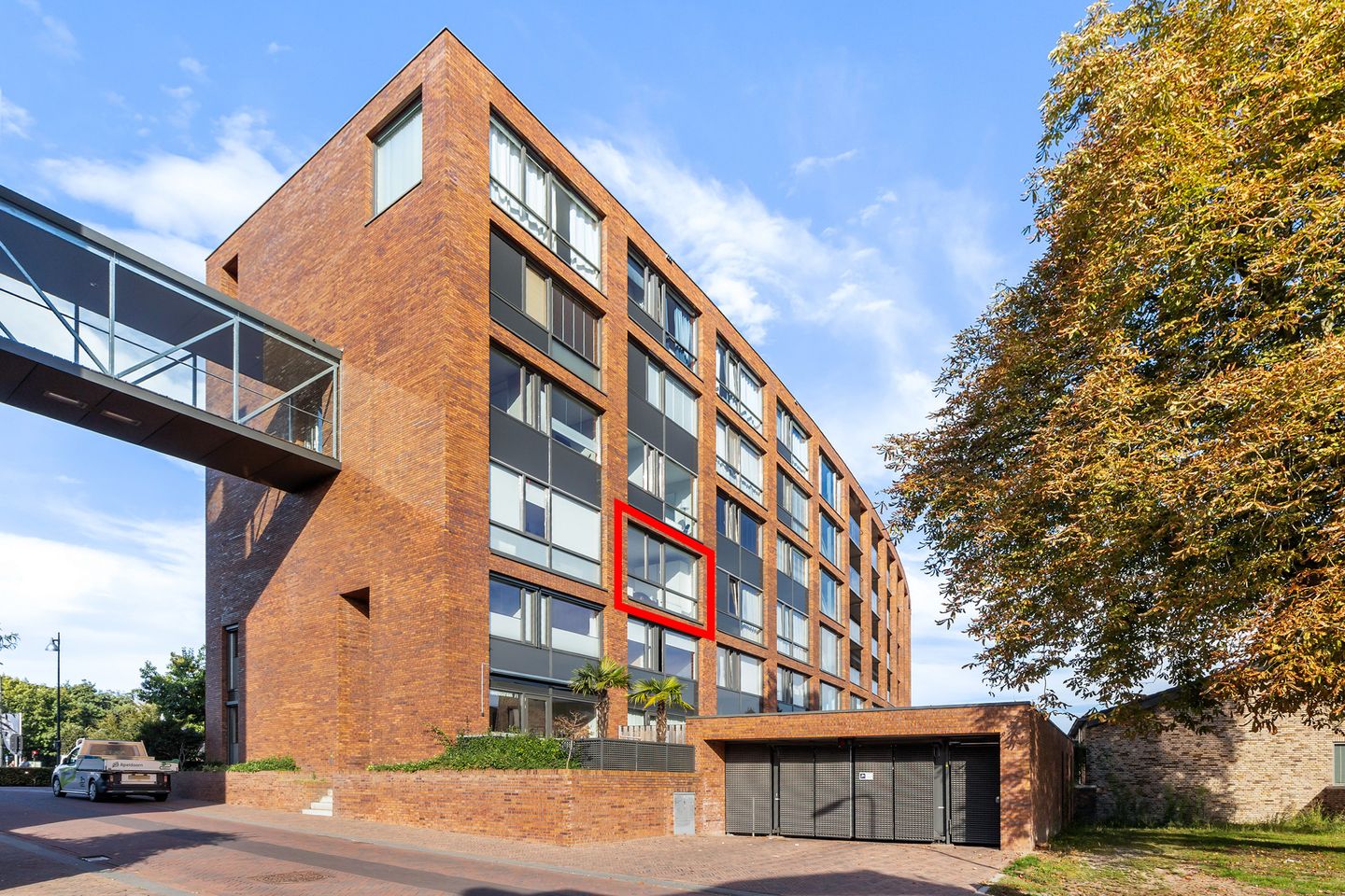 Photo 34 of Burgemeester Jhr. Quarles van Uffordlaan 301