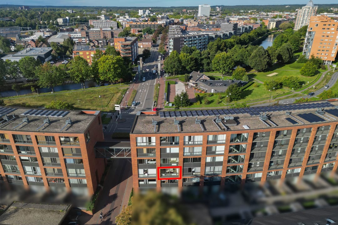 Photo 37 of Burgemeester Jhr. Quarles van Uffordlaan 301