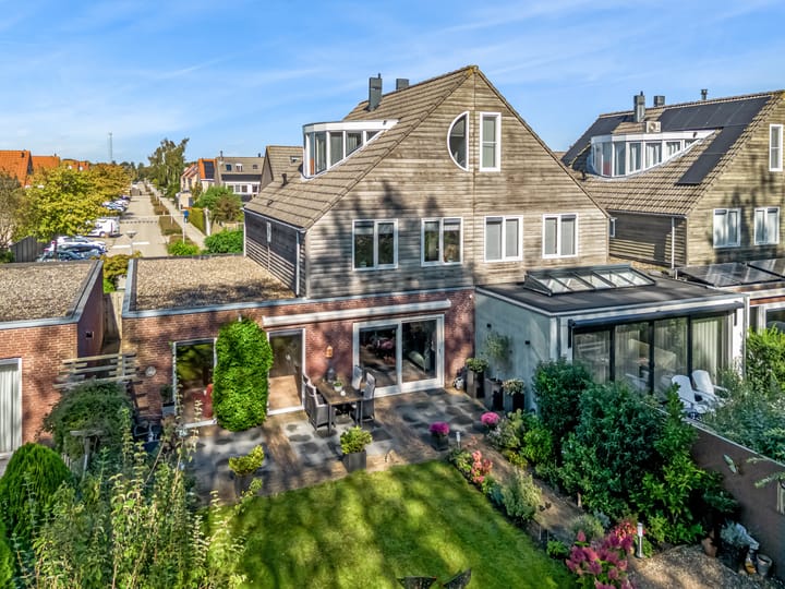 Foto 31 van Gerrit Achterberghof 23