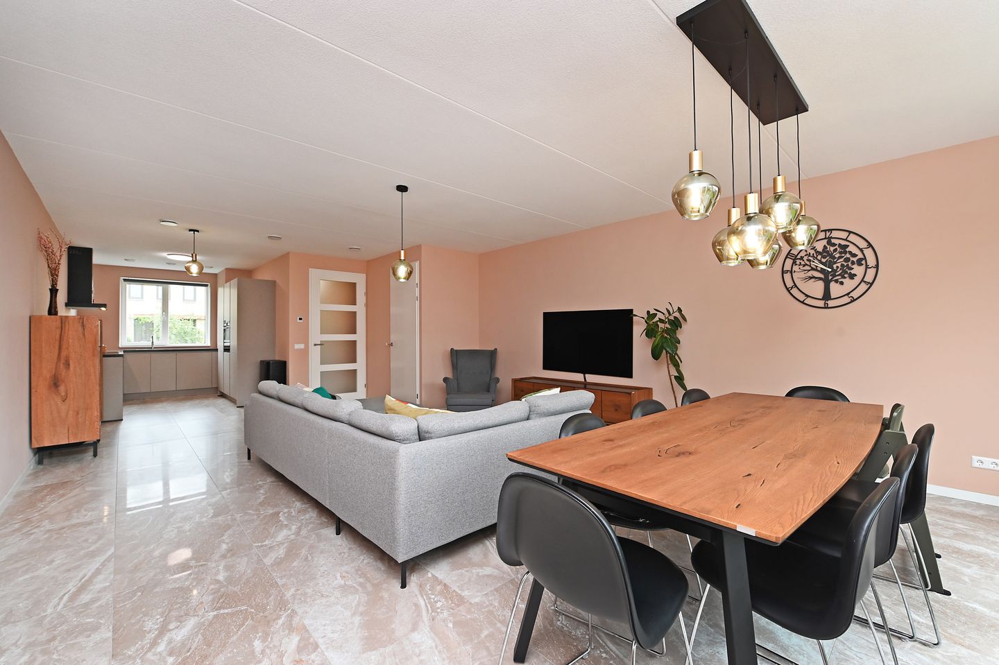 Foto 10 van Maria Blomstraat 6