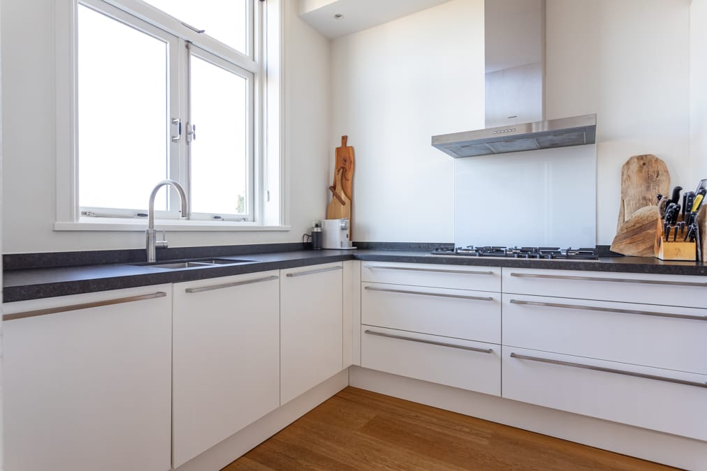 Photo 17 of Laan Copes van Cattenburch 50-B