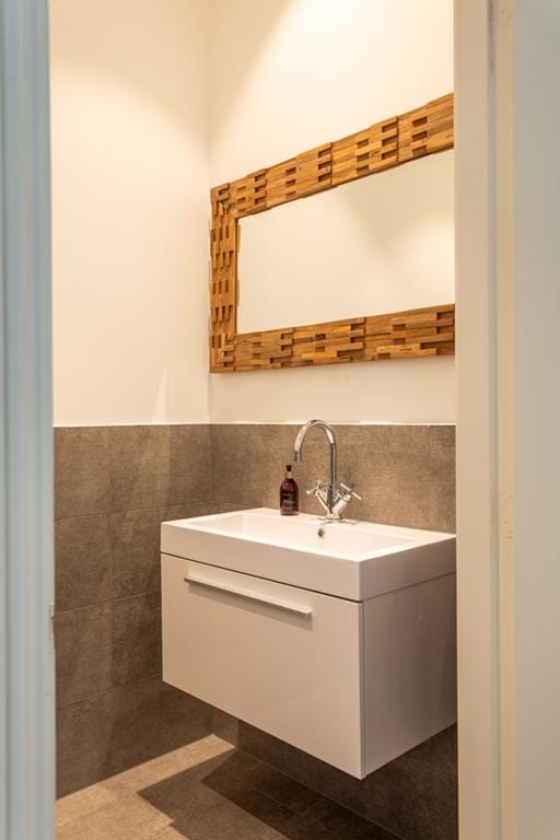 Photo 32 of Laan Copes van Cattenburch 50-B