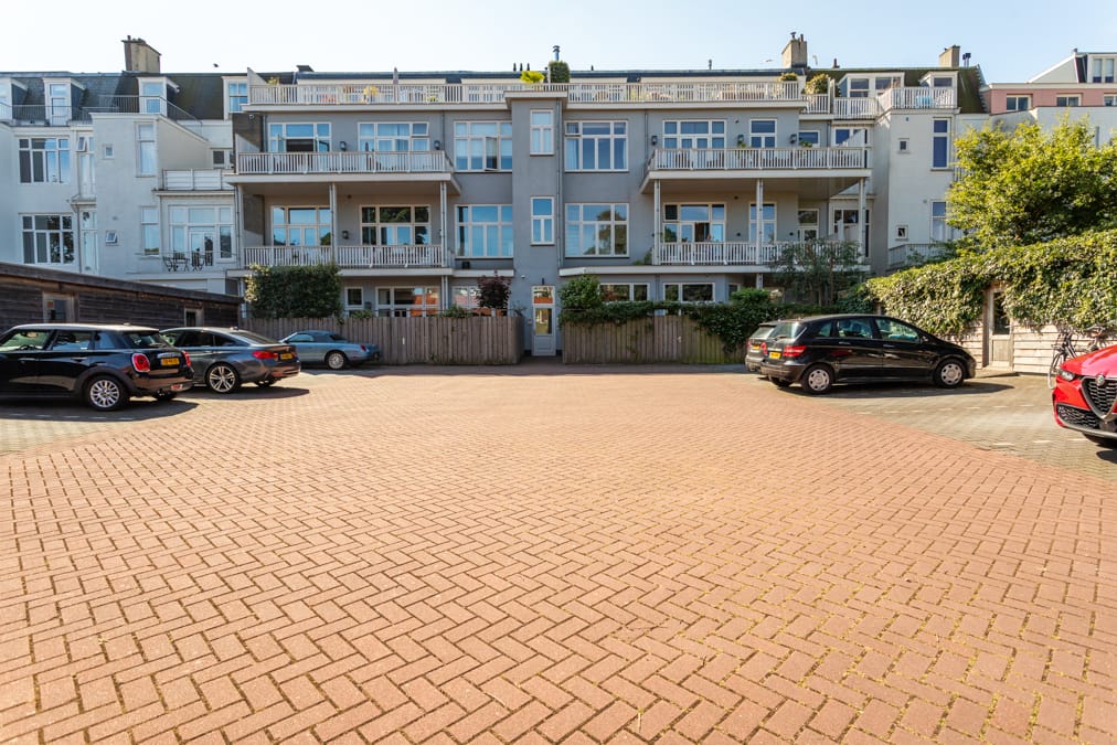 Photo 63 of Laan Copes van Cattenburch 50-B