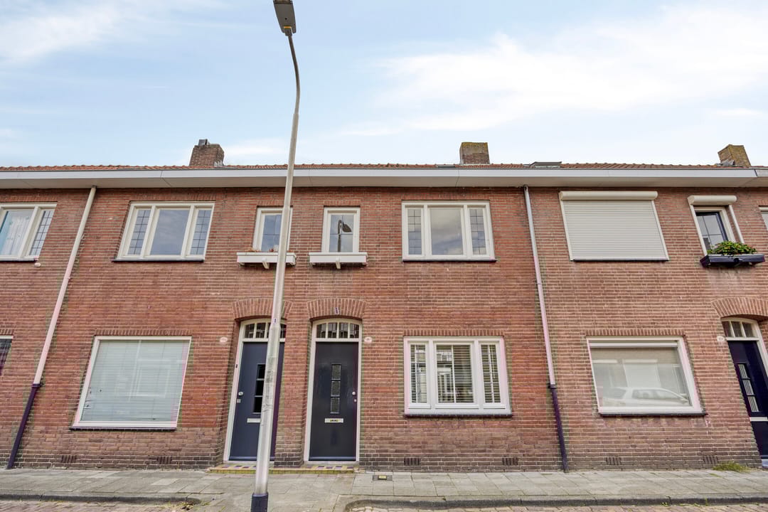 Foto 1 van Van Alkemadestraat 8