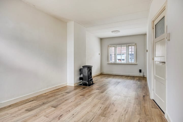 Foto 2 van Van Alkemadestraat 8