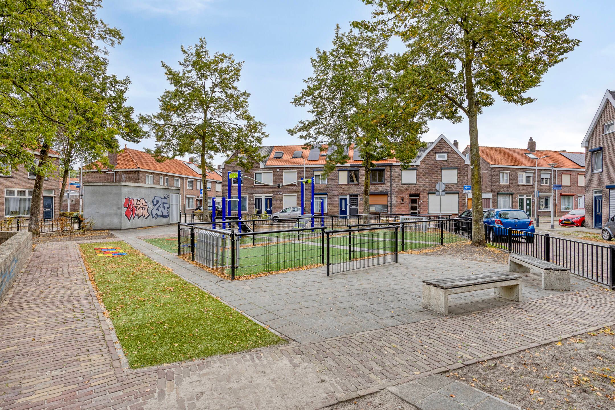 Foto 42 van Van Alkemadestraat 8