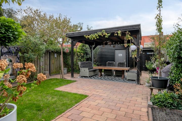 Foto 35 van Voorstraat 44