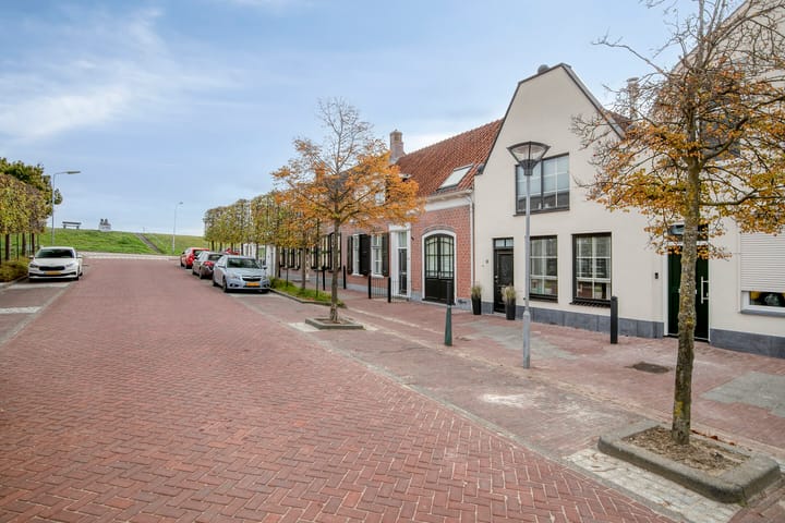 Foto 40 van Voorstraat 44