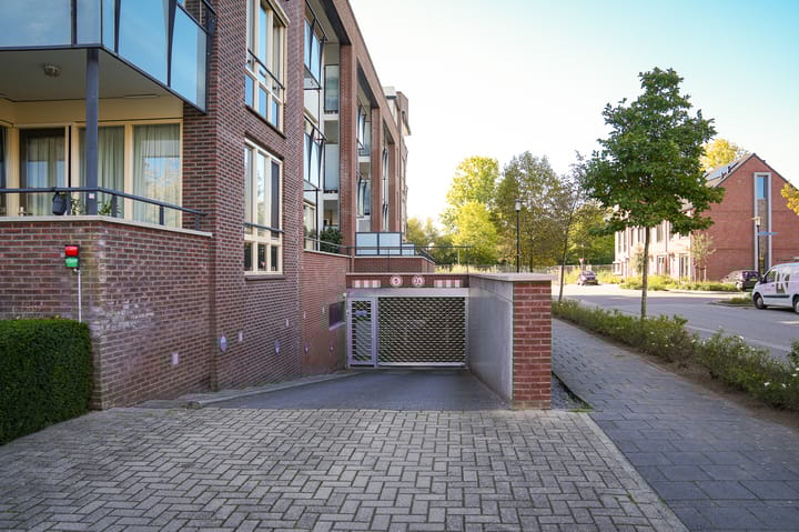 Foto 28 van Heemradenstraat 92