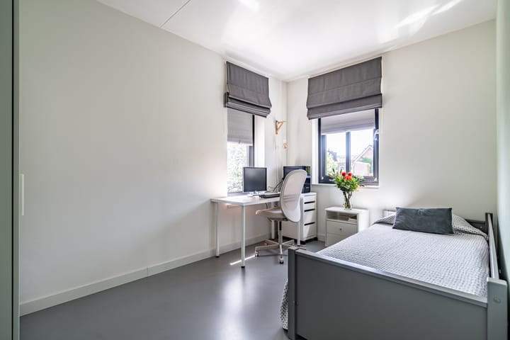 Foto 30 van Molenstraat 57