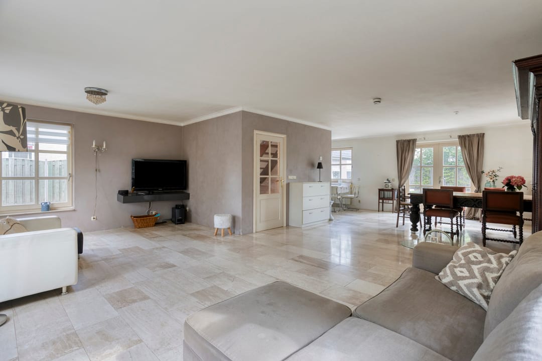 Photo 2 of Lobroec 2