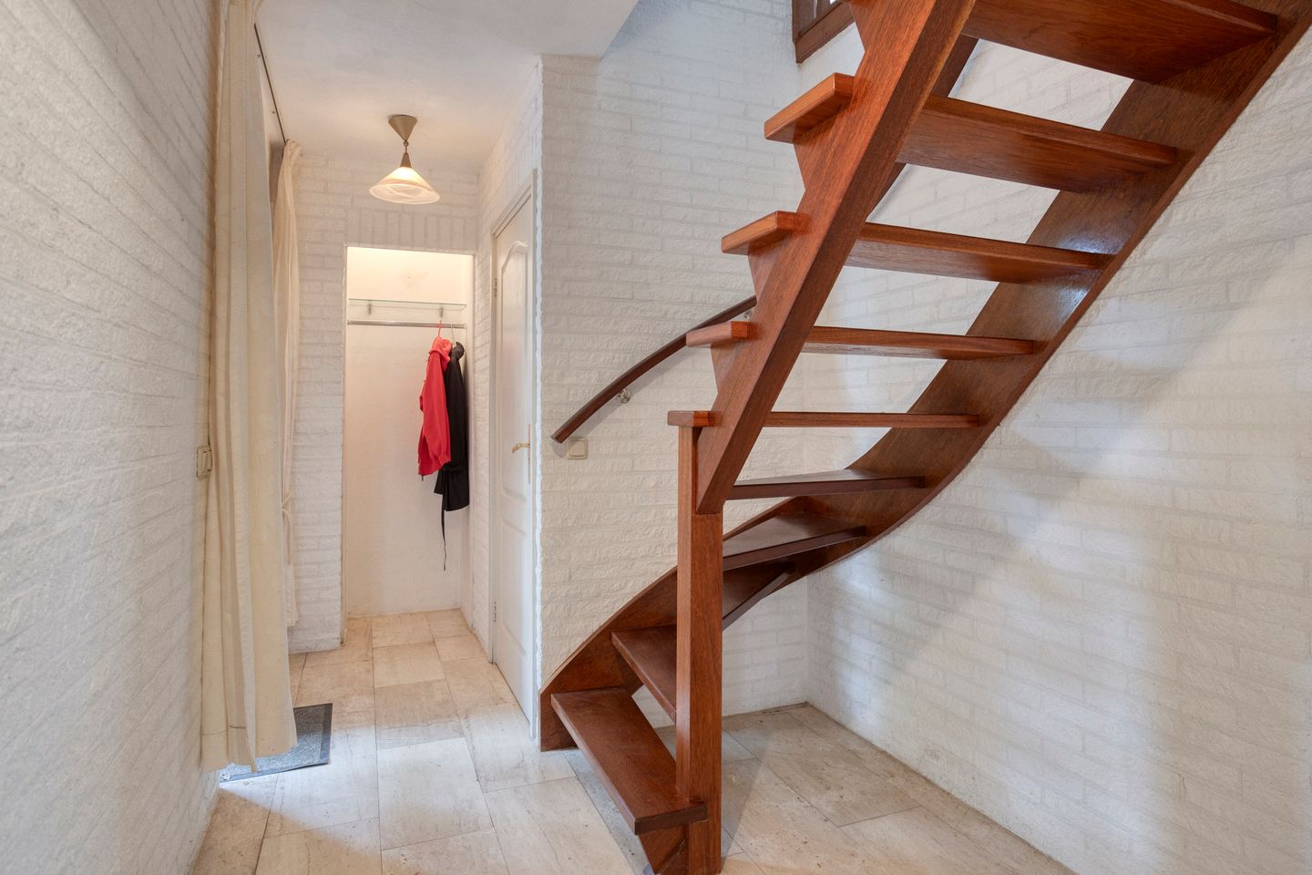 Photo 5 of Lobroec 2