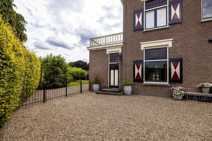 Foto 75 van Rijksstraatweg 69