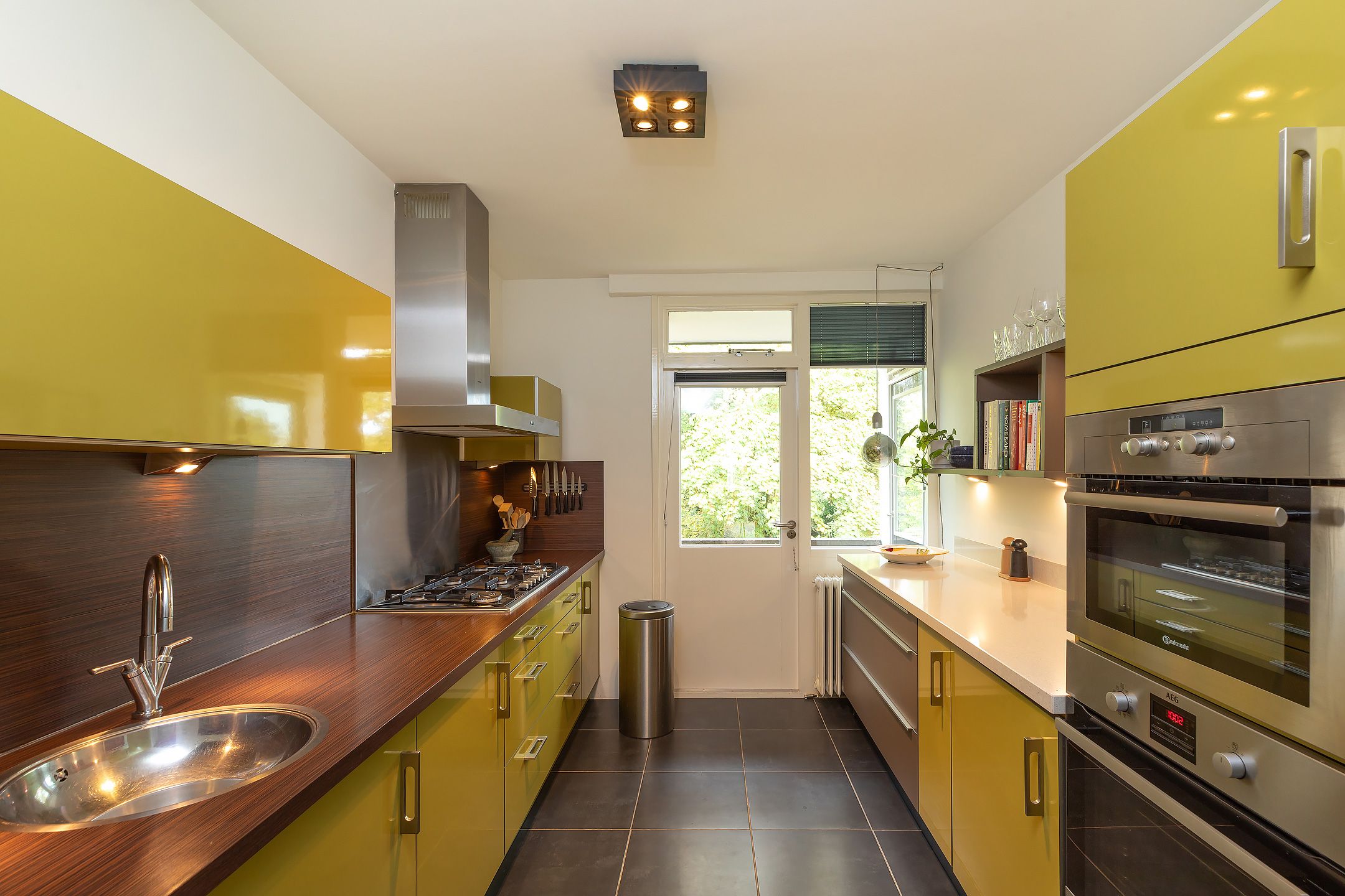 Foto 12 van Soestdijkerstraatweg 82-12