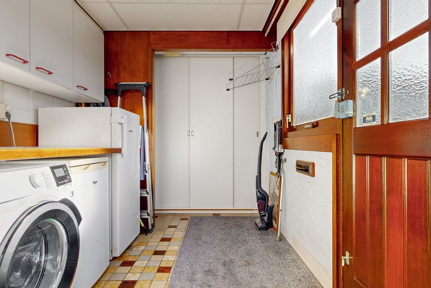 Photo 4 of Waterhoenstraat 48