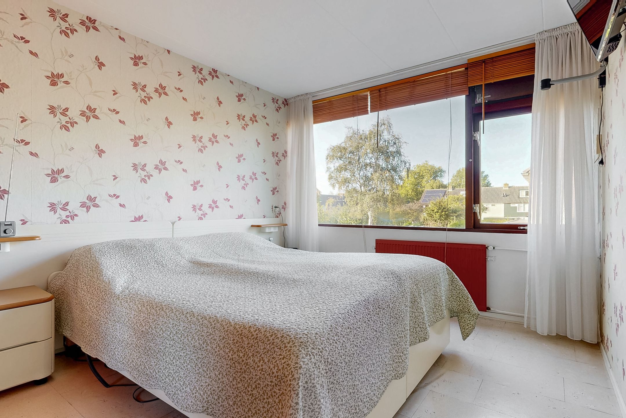 Photo 15 of Waterhoenstraat 48